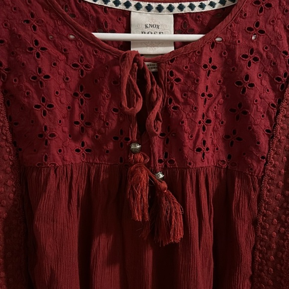 Knox Rose burgundy blouse - Picture 3 of 4